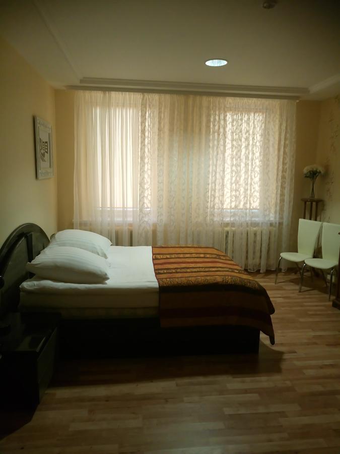 Hotel Vaivorykste Šiauliai Exterior foto
