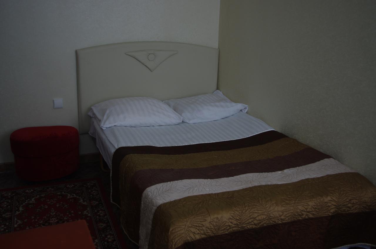 Hotel Vaivorykste Šiauliai Exterior foto